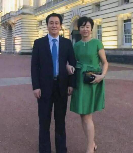 男生和女生一起生孩子